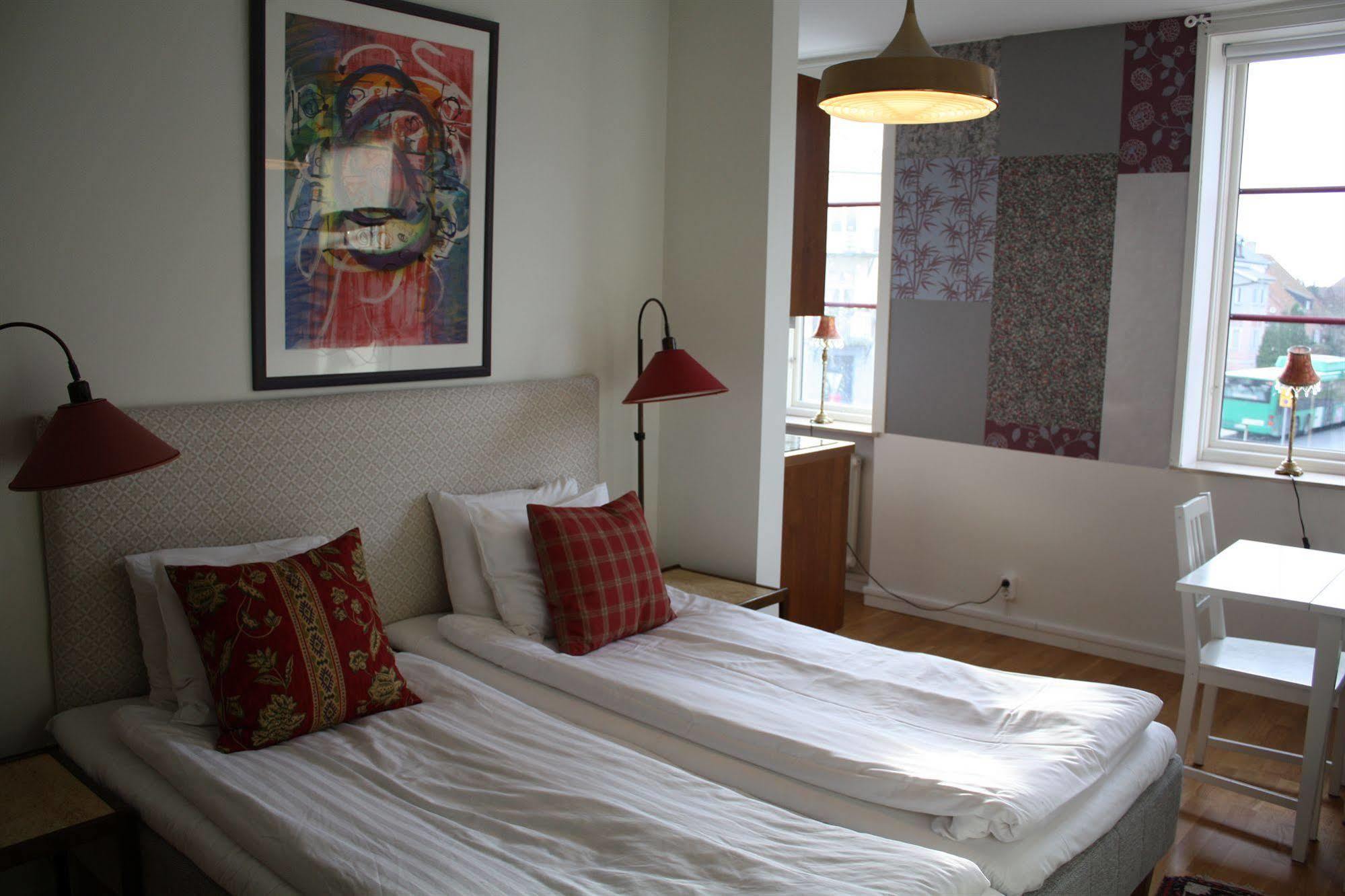 Design Hostel Mia Хелзингборг Екстериор снимка